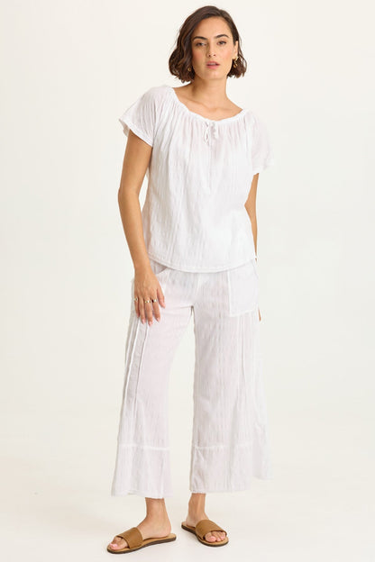 Wearables Selda Textured Gauze Cinched Tie Neck Flutter Short Sleeves Top White - XCVI