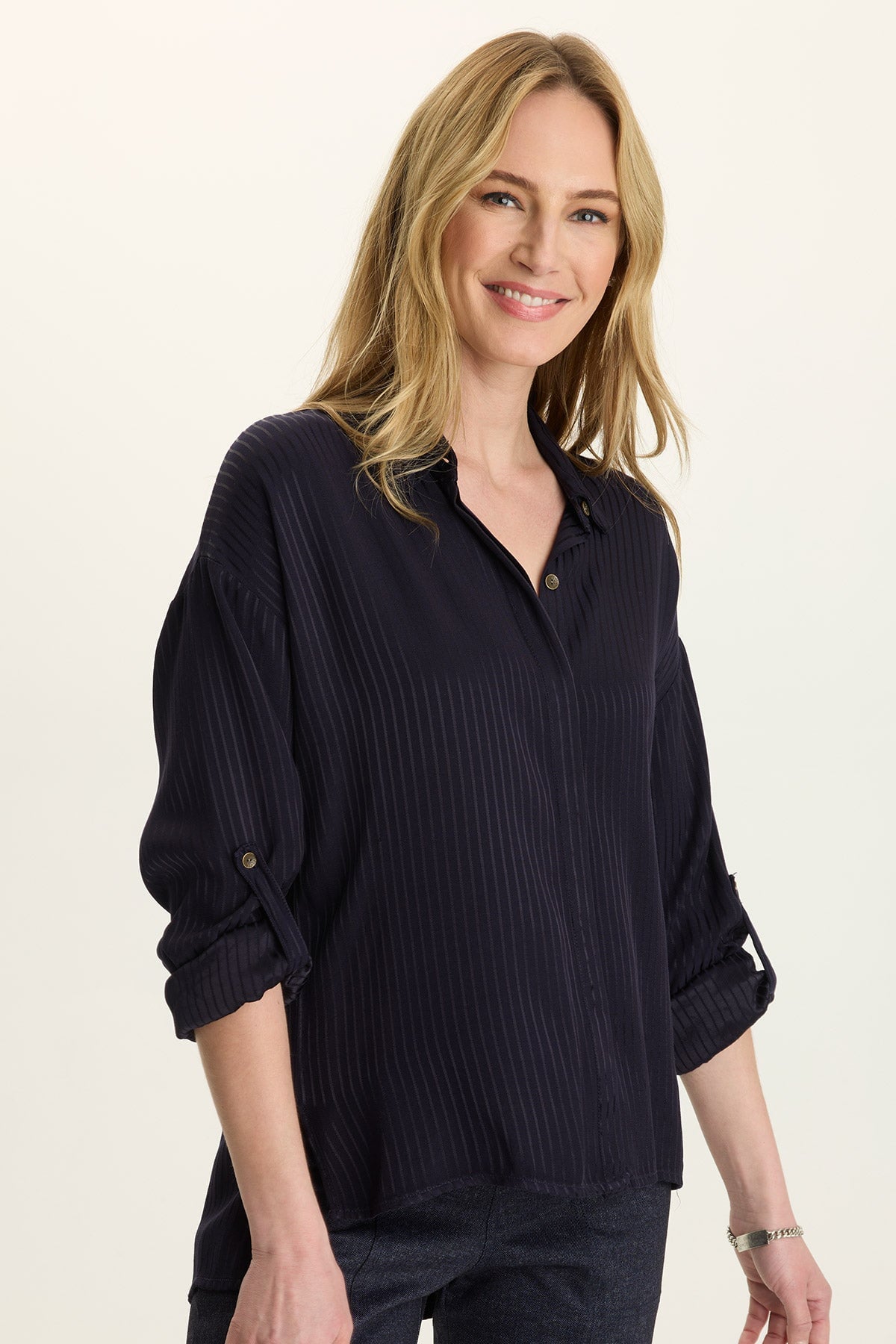Wearables Aeson Relaxed-Fit Long-Sleeve Top Navy - XCVI