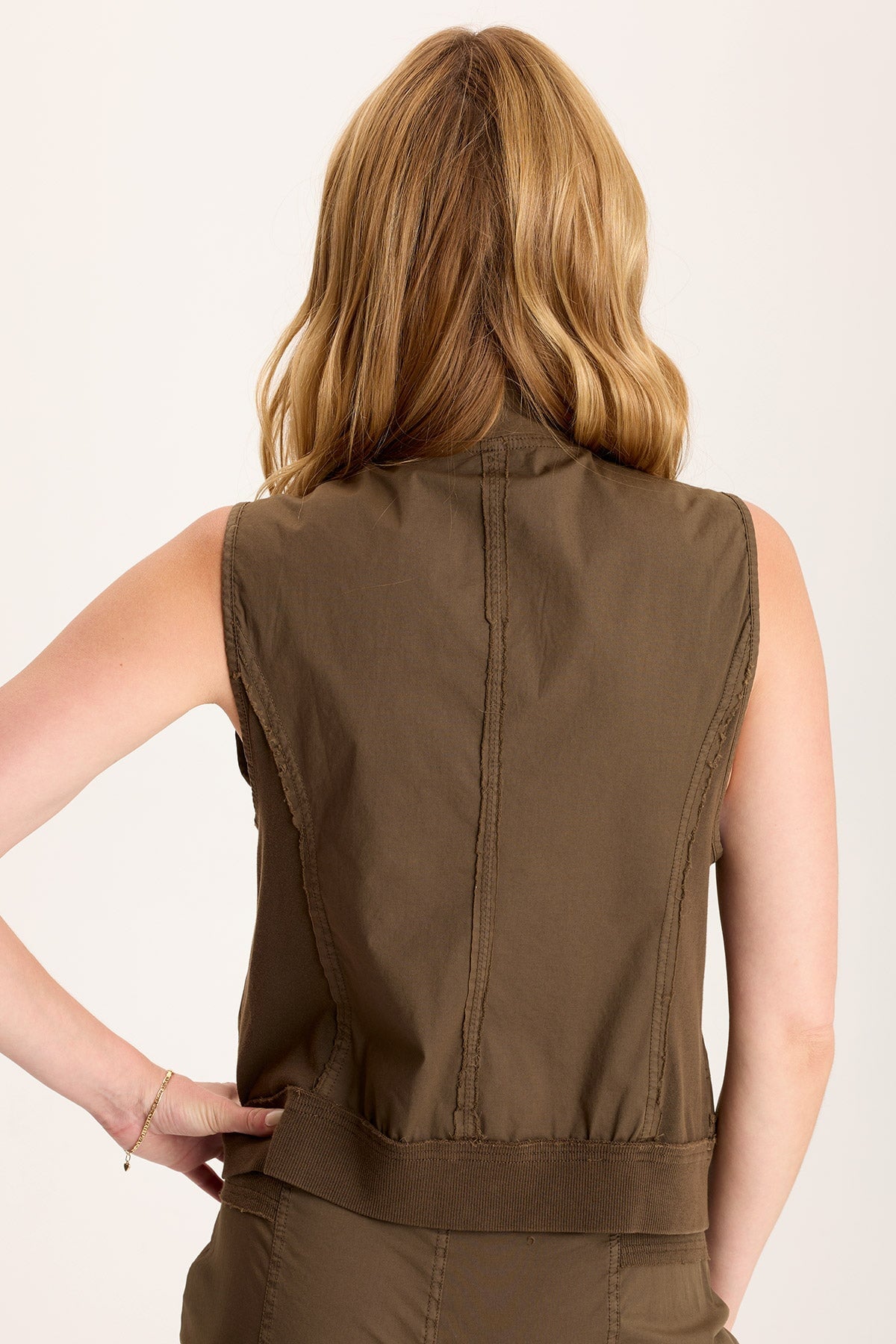 Grindelle Vest – Poplin and Jersey with Utility Pockets Westgate Pigment - XCVI