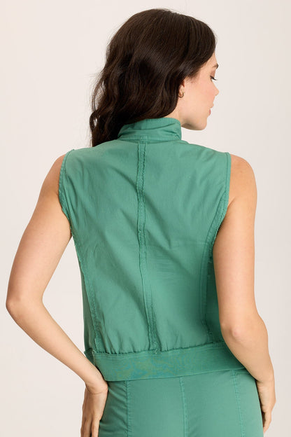Grindelle Vest – Poplin and Jersey with Utility Pockets Feldspar - XCVI