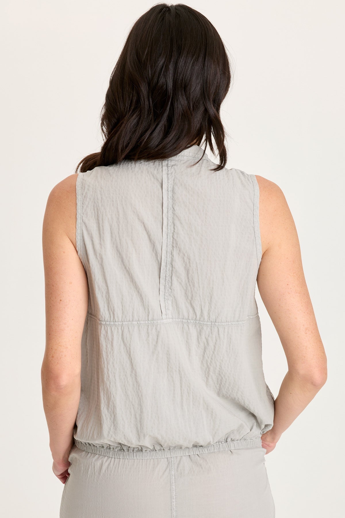 Tallis Textured Stretch Zip Front Elastic Bubble Hem Vest Earl Grey Pigment - XCVI