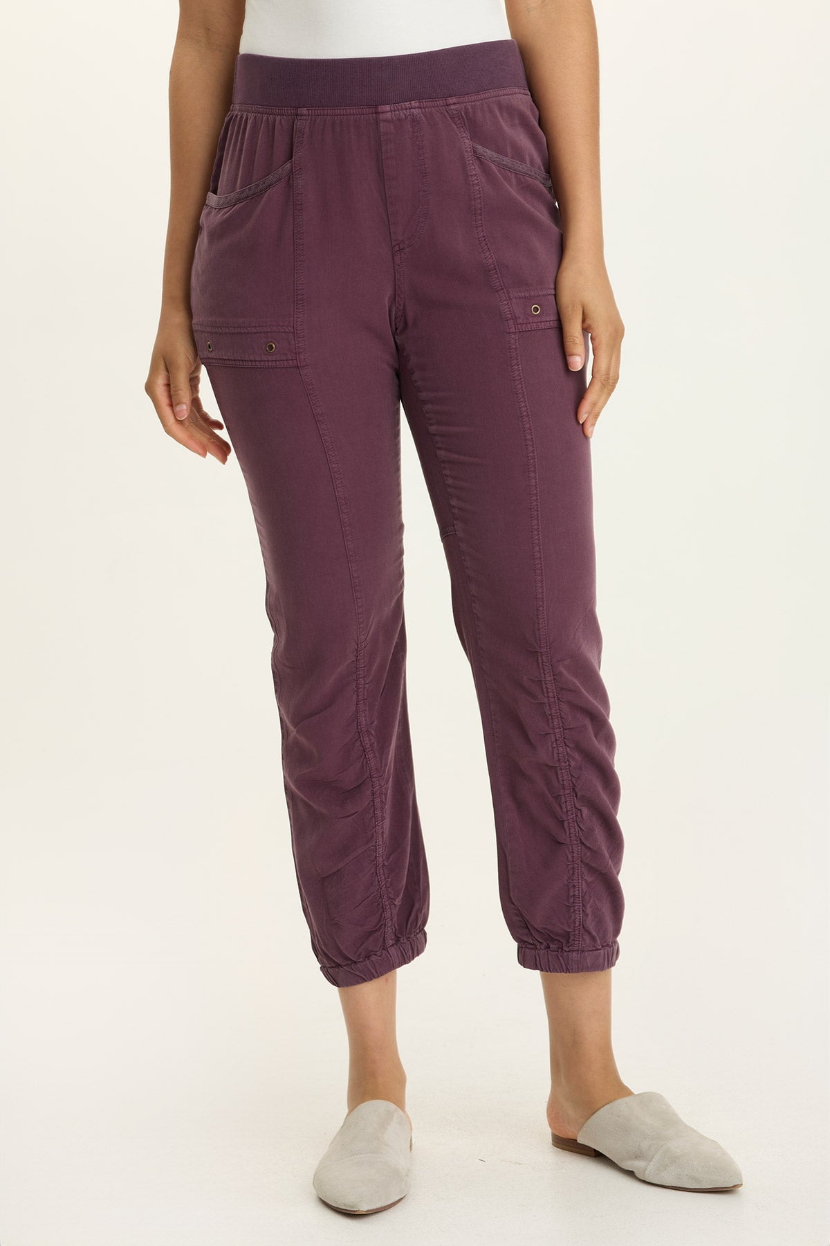 Wearables Squire Twill Banded Hem Casual Pant Upscale Pigment - XCVI