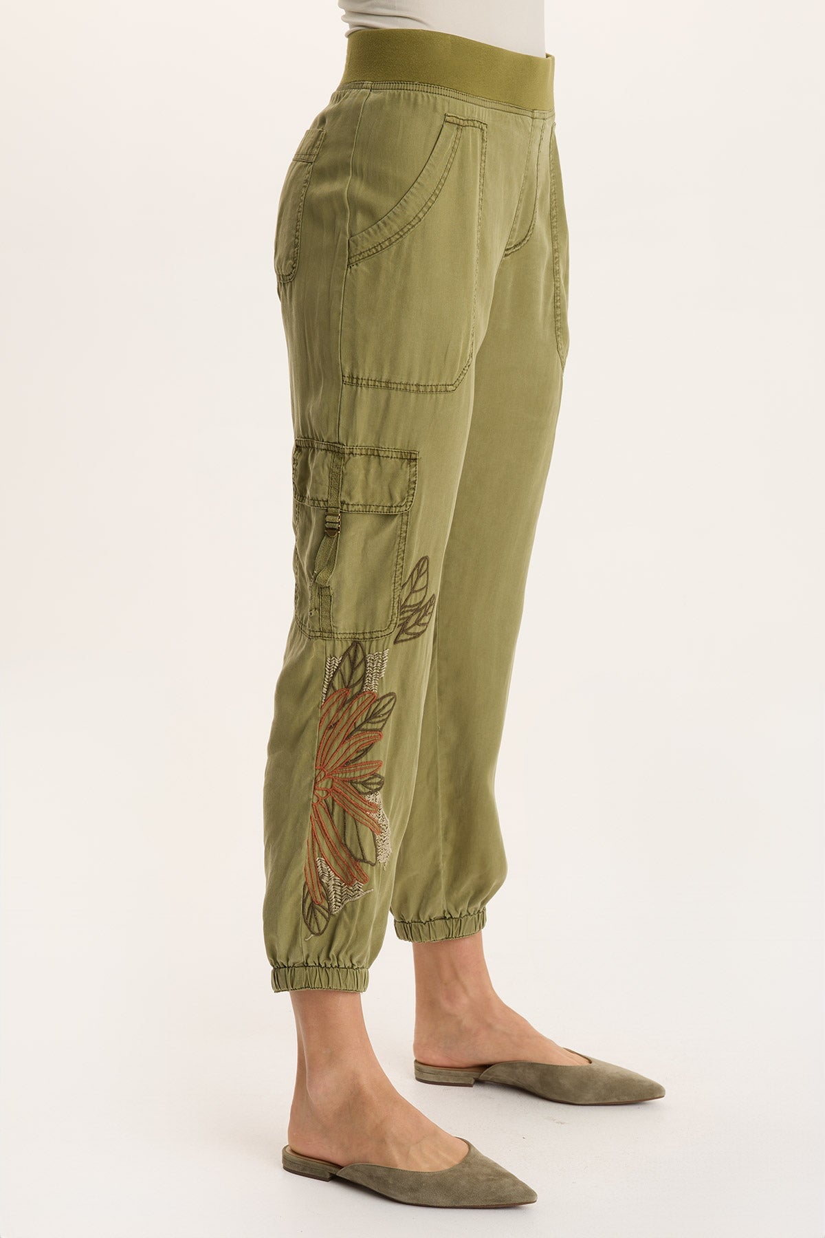 Embroidered Darri Twill Jogger Pant Thicket Pigment - XCVI