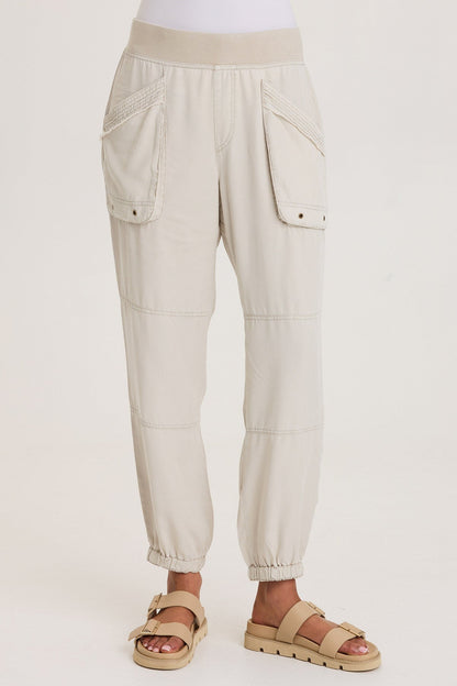 Chattaway Twill Pull-On Jogger Pant with Banded Hem and Oversized Pockets Center Stage Pigment - XCVI