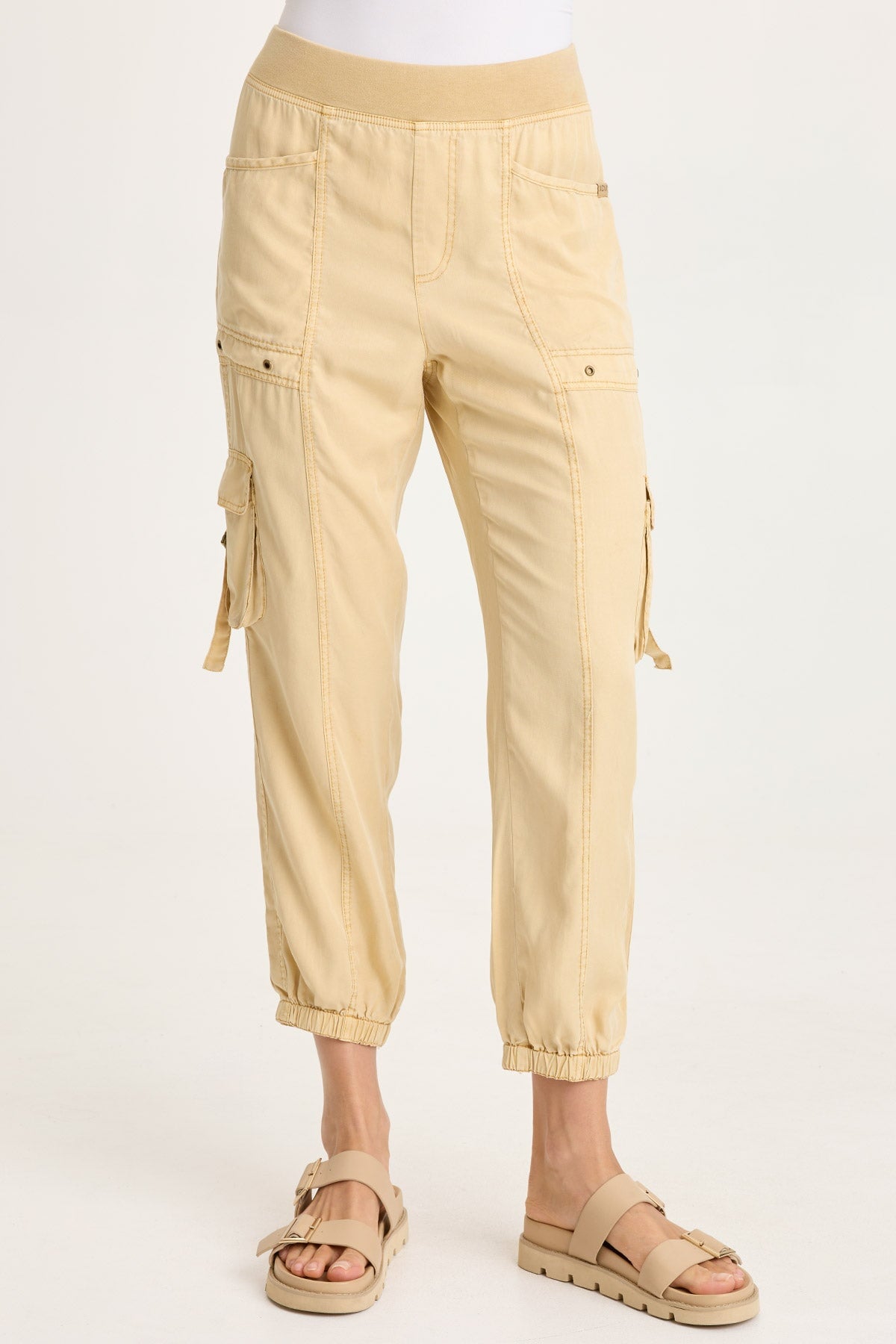 Olexa Tencel Twill Banded Hem Cargo Pull-On Pant Raffia Pigment - XCVI