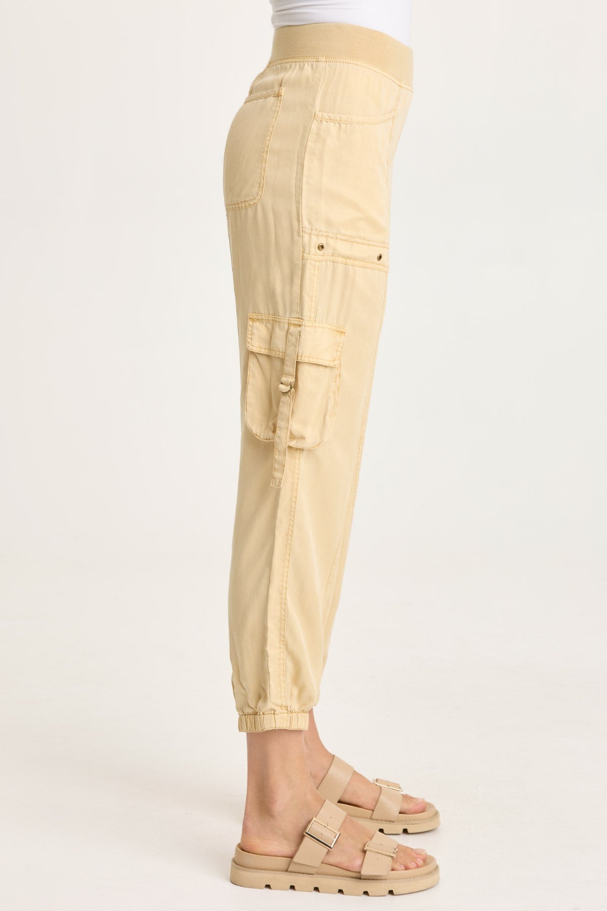 Olexa Tencel Twill Banded Hem Cargo Pull-On Pant Raffia Pigment - XCVI