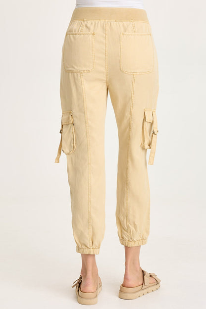 Olexa Tencel Twill Banded Hem Cargo Pull-On Pant Raffia Pigment - XCVI