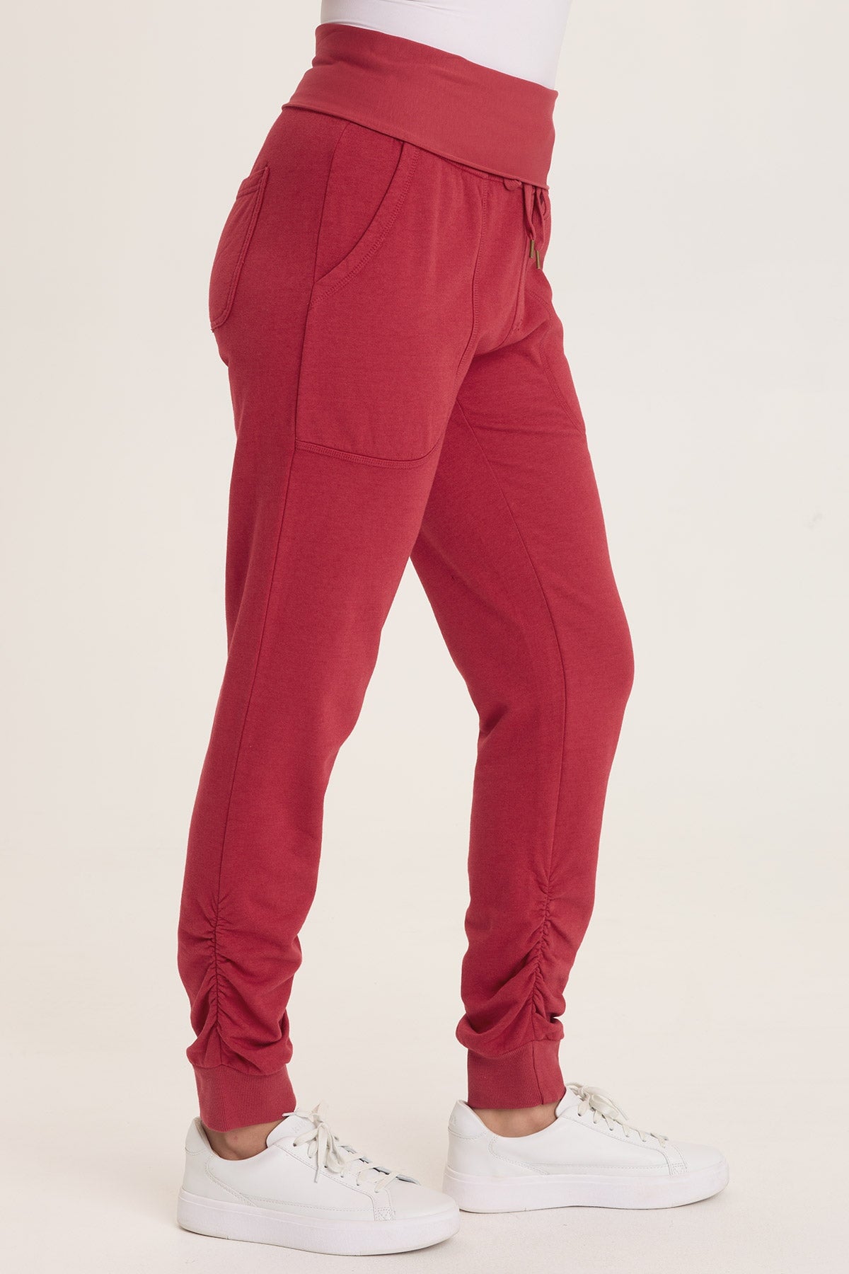 Wearables Yaegar Slim Leg Jogger Pant with Ruched Details and Fold-Over Waistband Corundum - XCVI