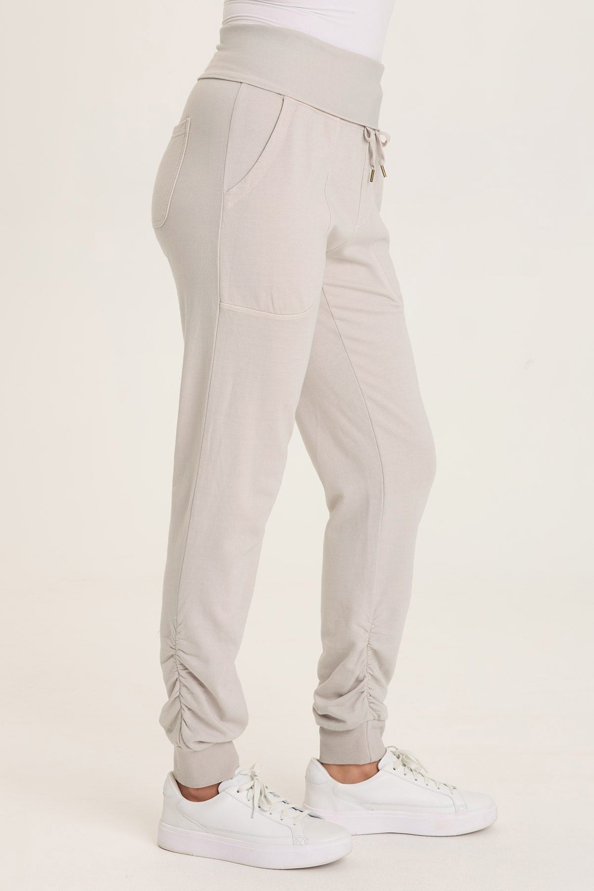 Wearables Yaegar Slim Leg Jogger Pant with Ruched Details and Fold-Over Waistband Sonic Silver - XCVI