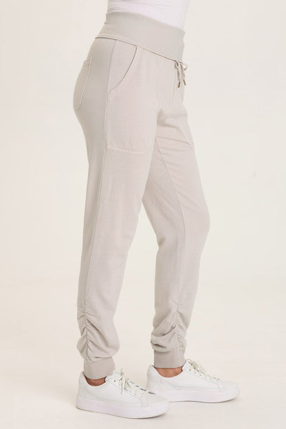 Wearables Yaegar Slim Leg Jogger Pant with Ruched Details and Fold-Over Waistband Sonic Silver - XCVI