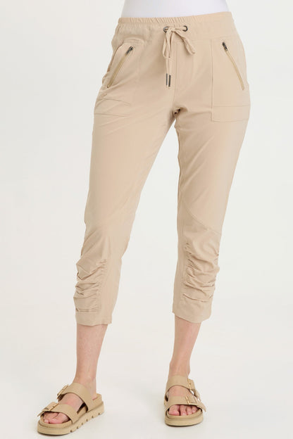 Wearables Aksana Whisper Stretch Ruched Performance Legging Sahara - XCVI