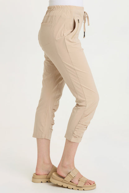 Wearables Aksana Whisper Stretch Ruched Performance Legging Sahara - XCVI