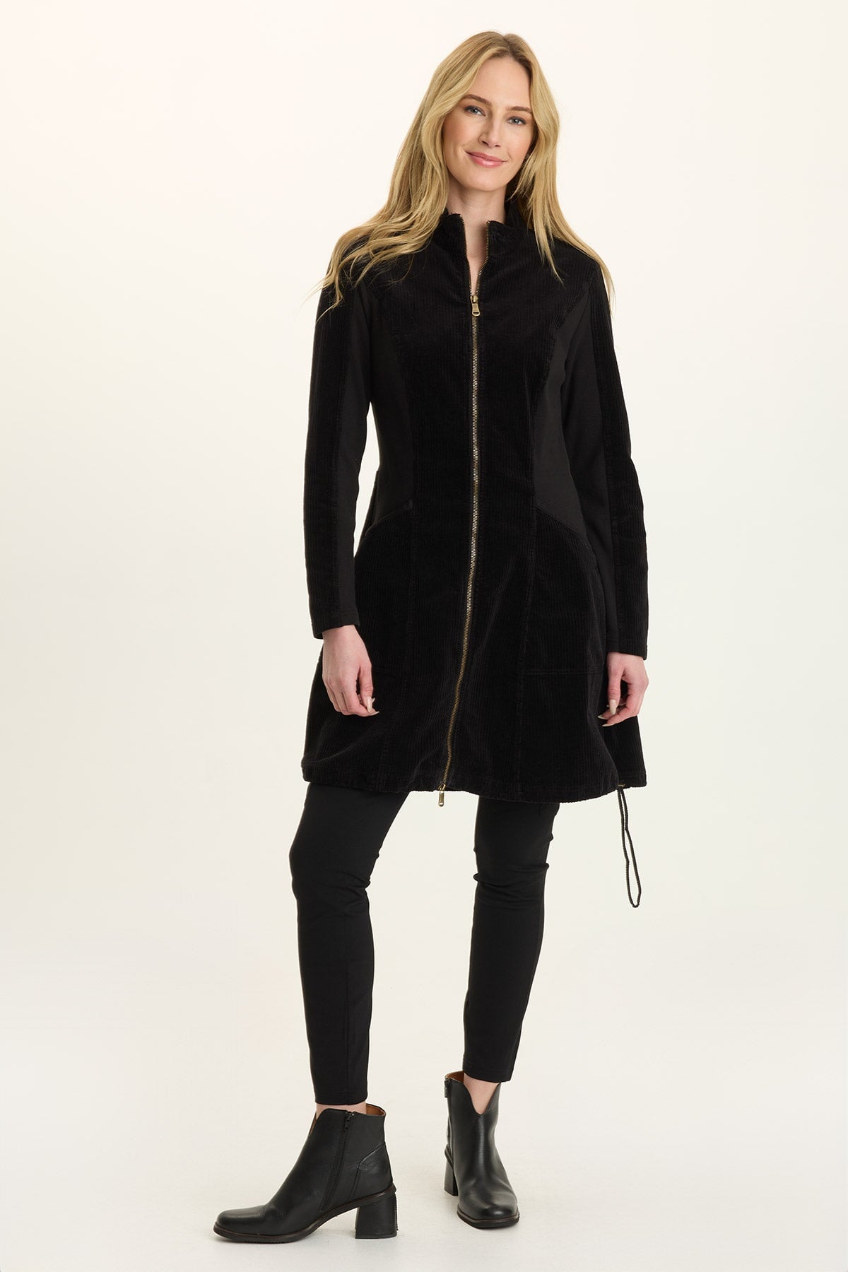Wearables Cy Elevated Cargo Ponte Legging Black - XCVI