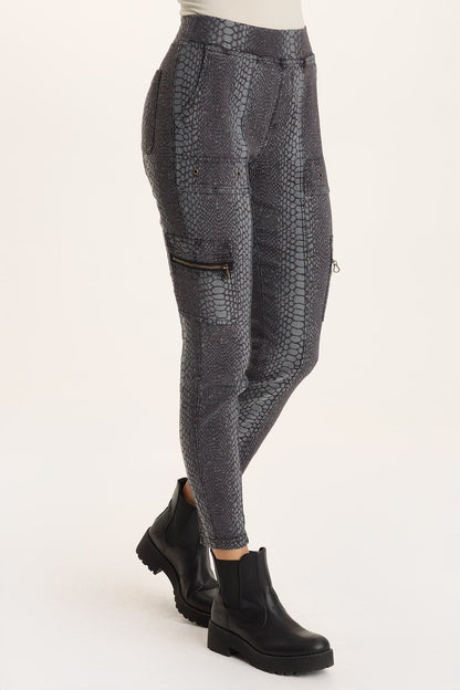 Gamlin Textured Jacquard Elevated Legging Ashlar - XCVI