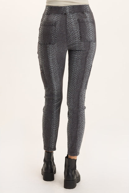 Gamlin Textured Jacquard Elevated Legging Ashlar - XCVI