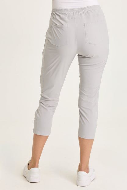 Aksana Whisper Stretch Ruched Active Slim Pant Arctic - XCVI