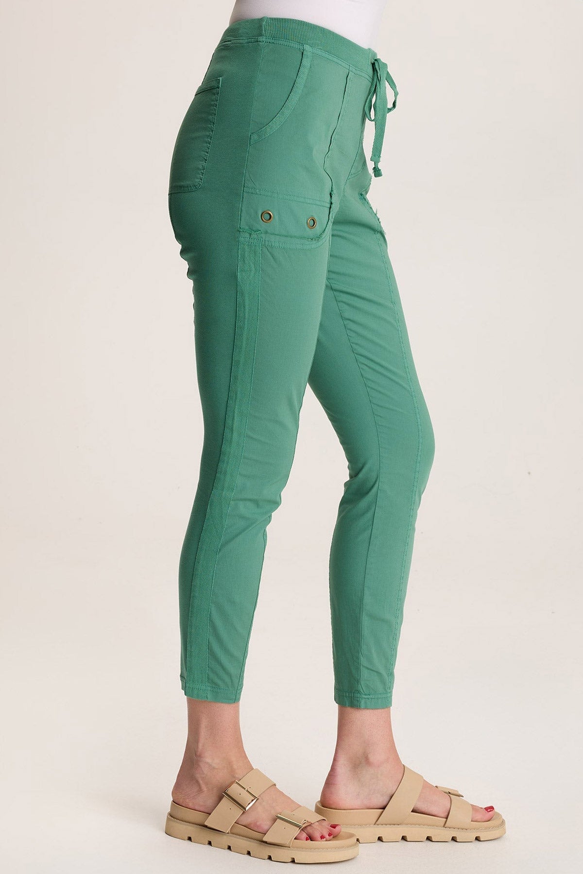 Rohan Poplin Jersey Drawstring Legging Feldspar - XCVI