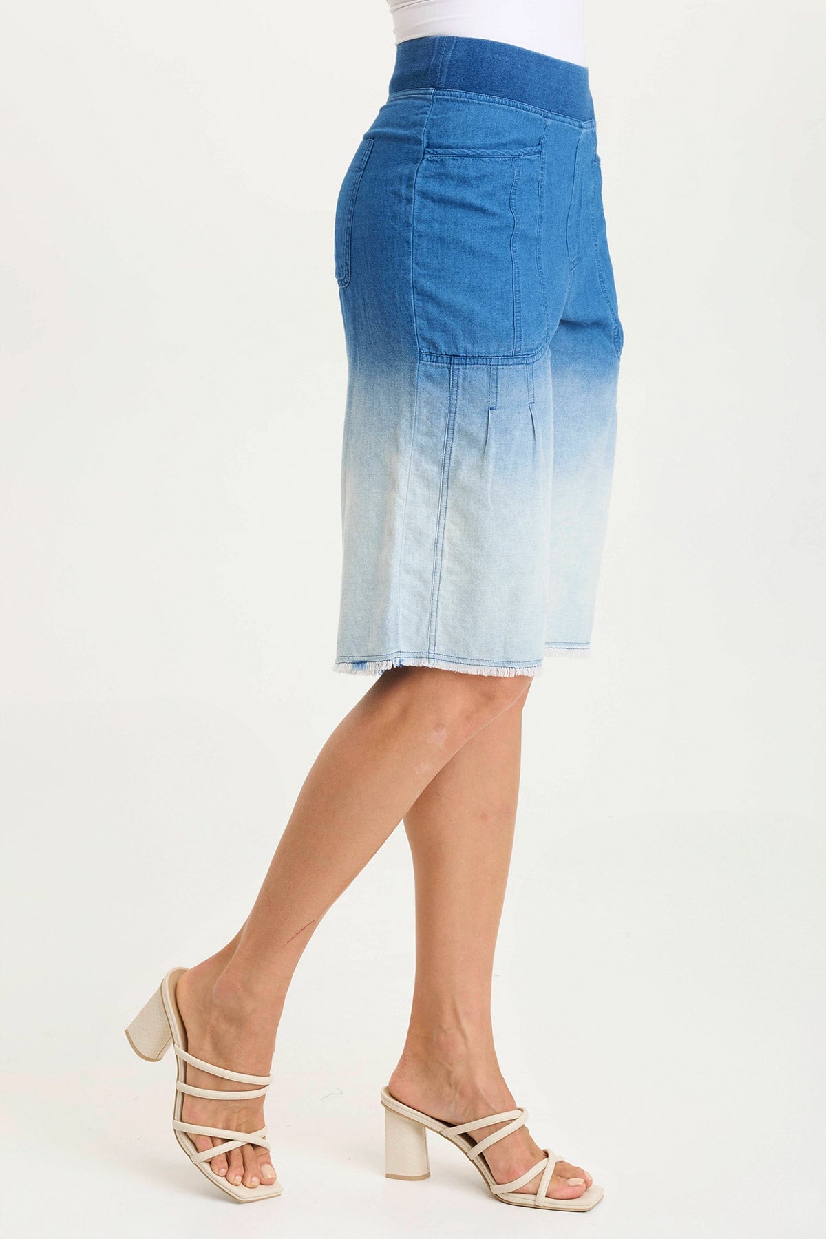 Themia Mock-Denim Classic Comfort Bermuda Short Vacillate Wash - XCVI