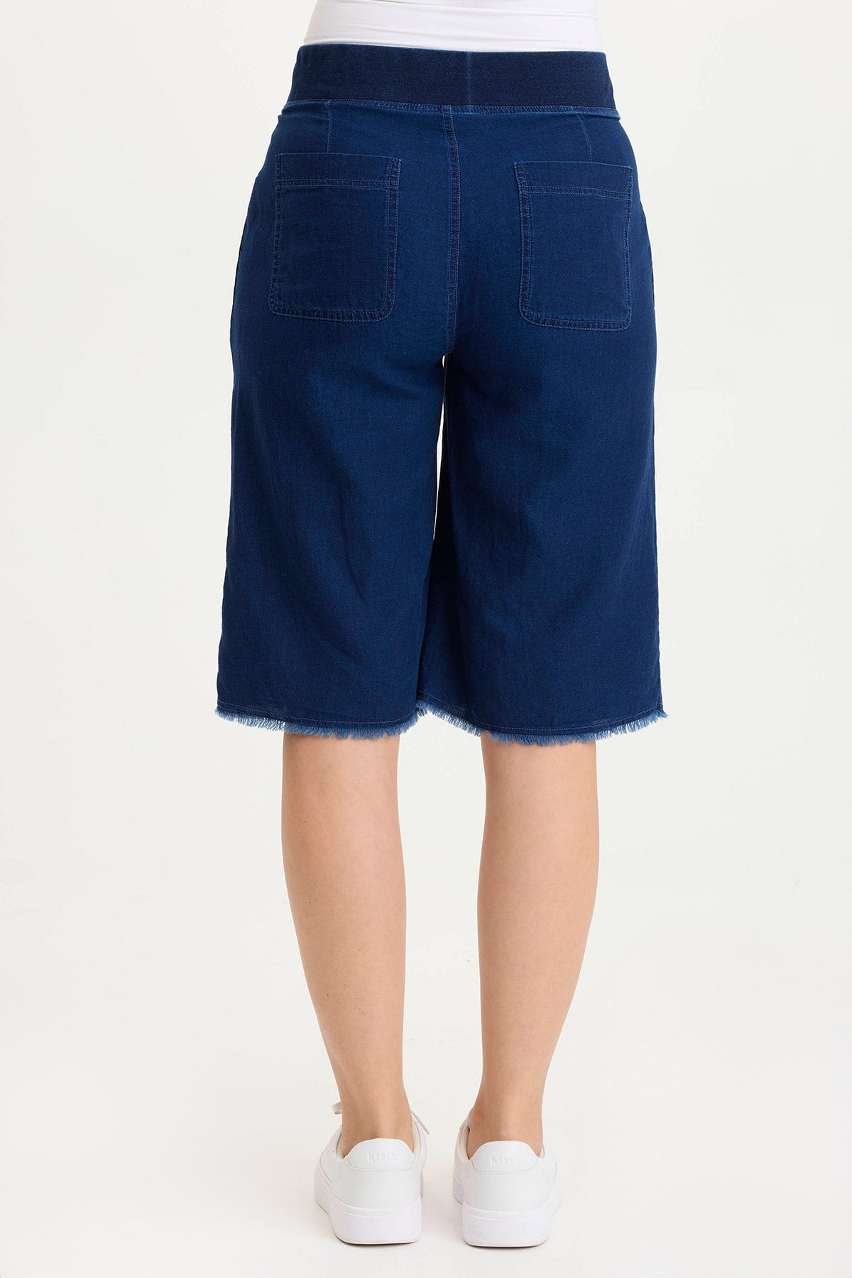 Themia Mock-Denim Classic Comfort Bermuda Short Sluice Wash - XCVI