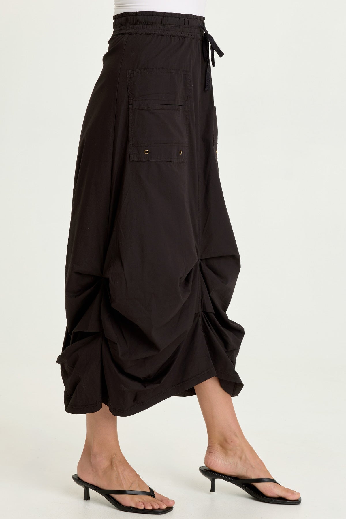 Wearables Hedvig Stretch Poplin Pleated Bubble Hem Skirt Black - XCVI