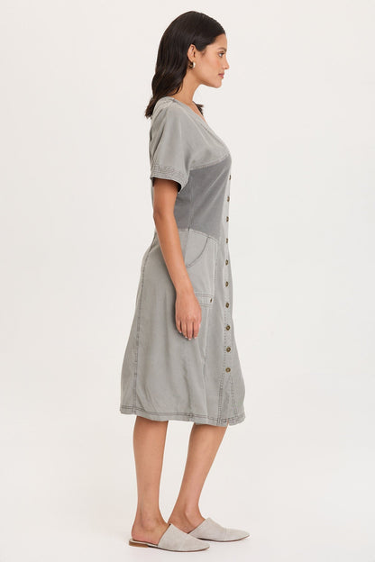 Addair Button-Up Short Sleeve Twill Dress with Rib Side Panels and Pockets Magnetic Grey Pigment - XCVI