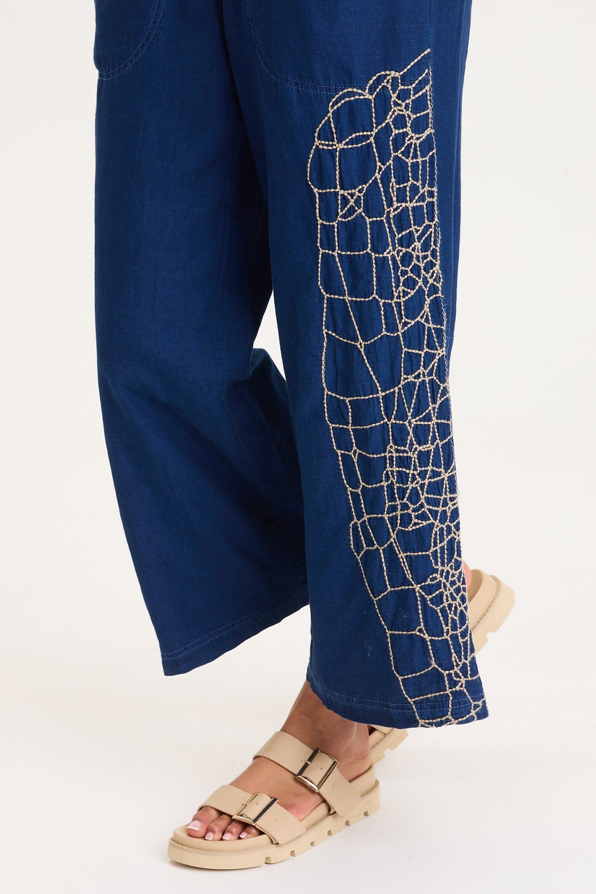 Embroidered Mock-Denim Button-Front Gemmell Jumpsuit Sluice Wash - XCVI