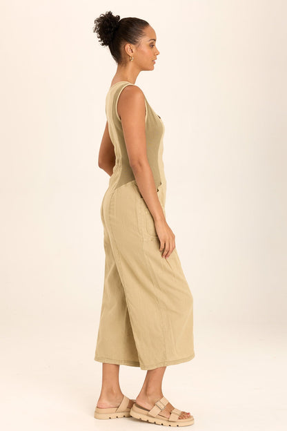 Wearables Linen Macgowan Wide Leg Cargo Jumpsuit in Beige Linwood Sands Pigment - XCVI