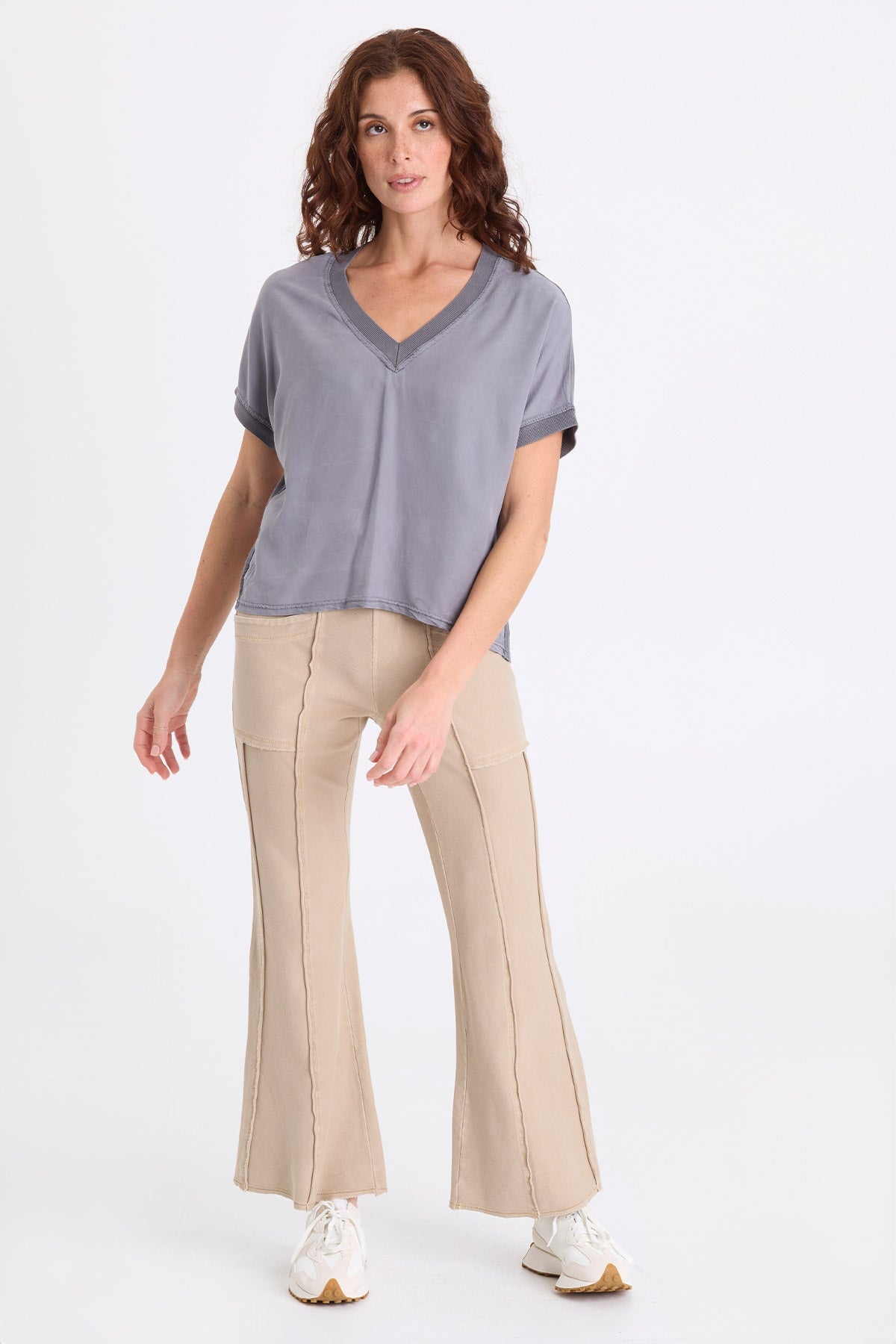 Hanno Soft Twill Rib Trim V-Neck Short Sleeve Top Nebulous Pigment - XCVI