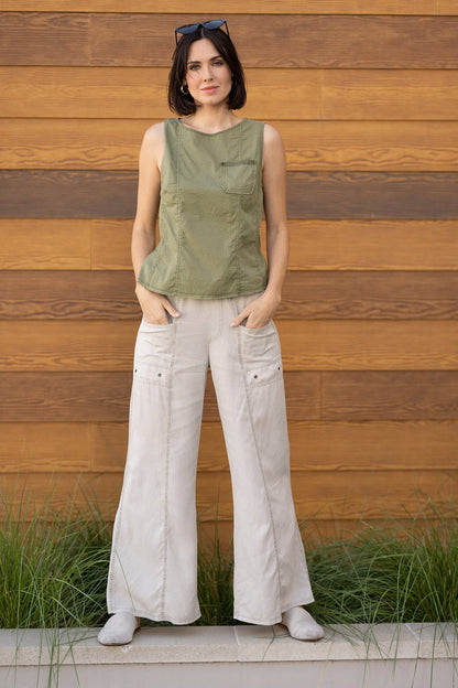 Landis Tank Top with a Pocket in Perforated Poplin Cypress Pigment - XCVI