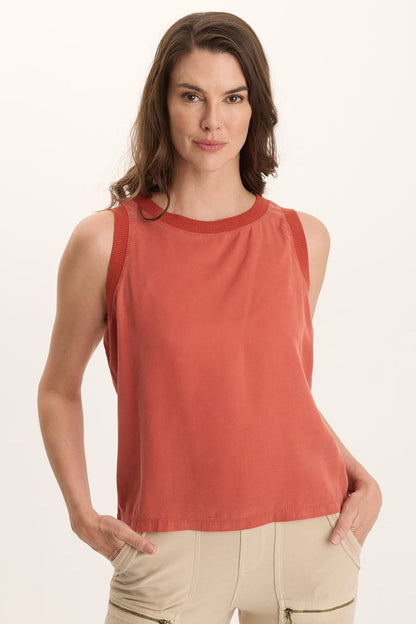 Katrine Soft Twill Elevated Tank Papaver - XCVI