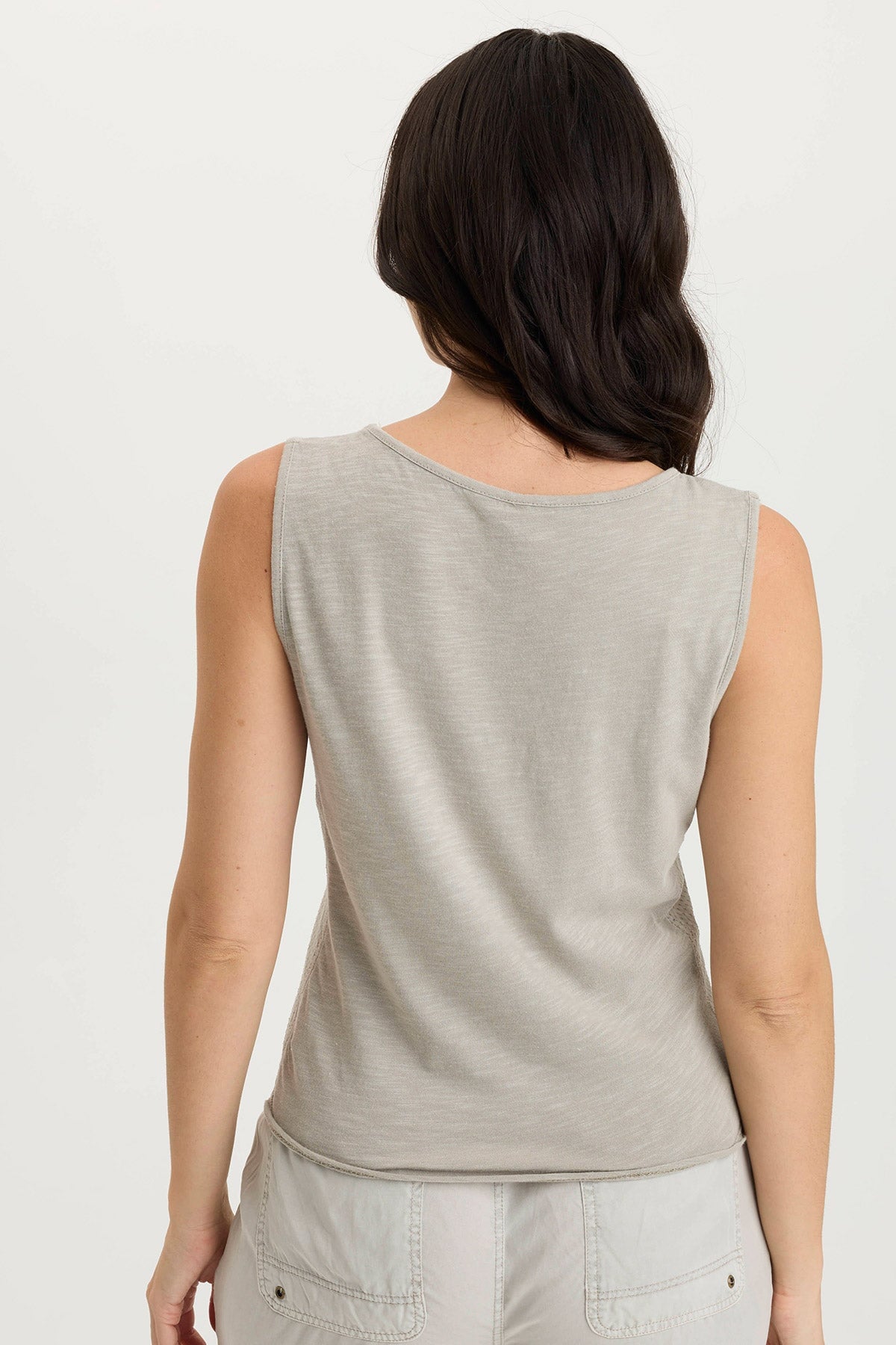 Landis Tank Top with a Pocket in Perforated Poplin Whitecap Pigment - XCVI