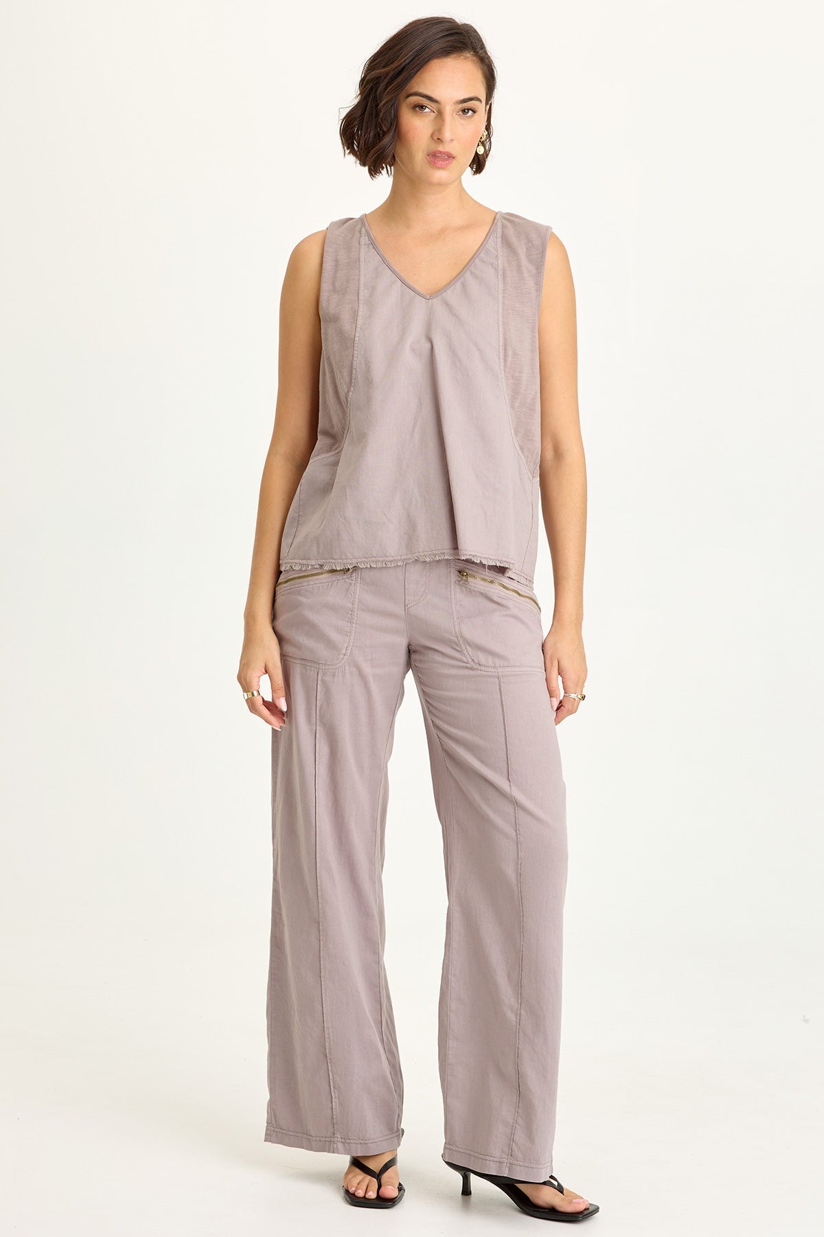 Wearables Mazie Linen/Jersey V-Neck Tank Poppy Seed - XCVI
