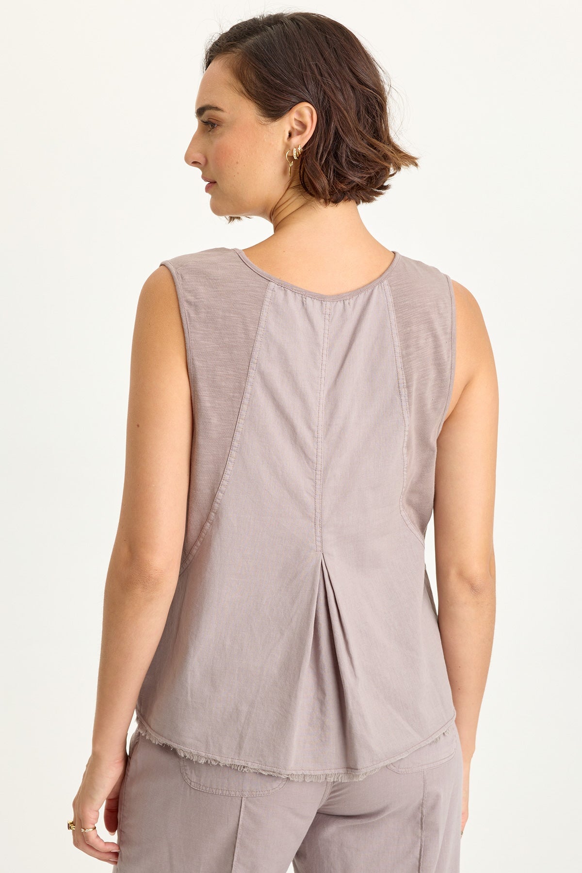 Wearables Mazie Linen/Jersey V-Neck Tank Poppy Seed - XCVI