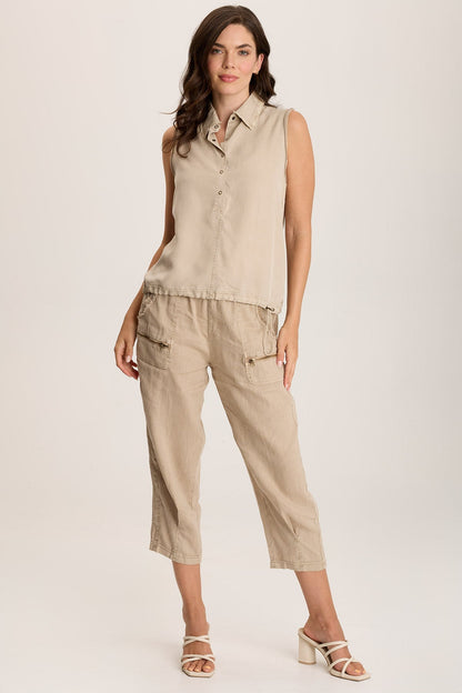Rein Sleeveless Polo – Snap Front with Cinched Hemline Tanglewood Pigment - XCVI