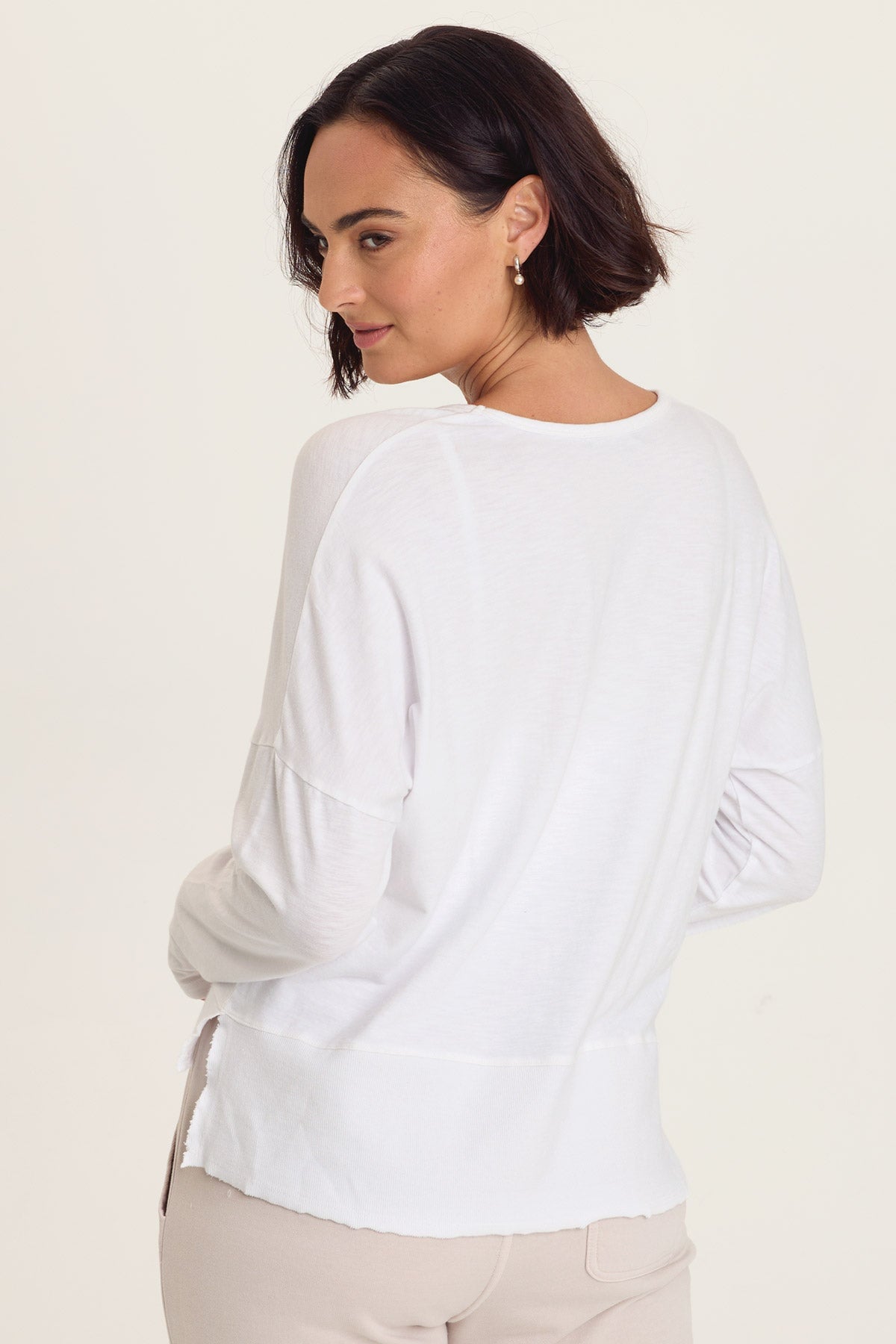Wearables Odilia High-Low Hem Short Sleeve V-Neck Jersey Top White - XCVI