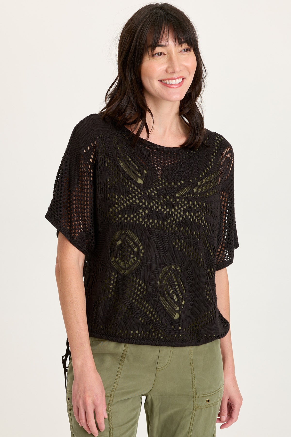 Macon Cotton Knit Mesh-Like Cinchable Bubble Hem Short Sleeve Top Black - XCVI