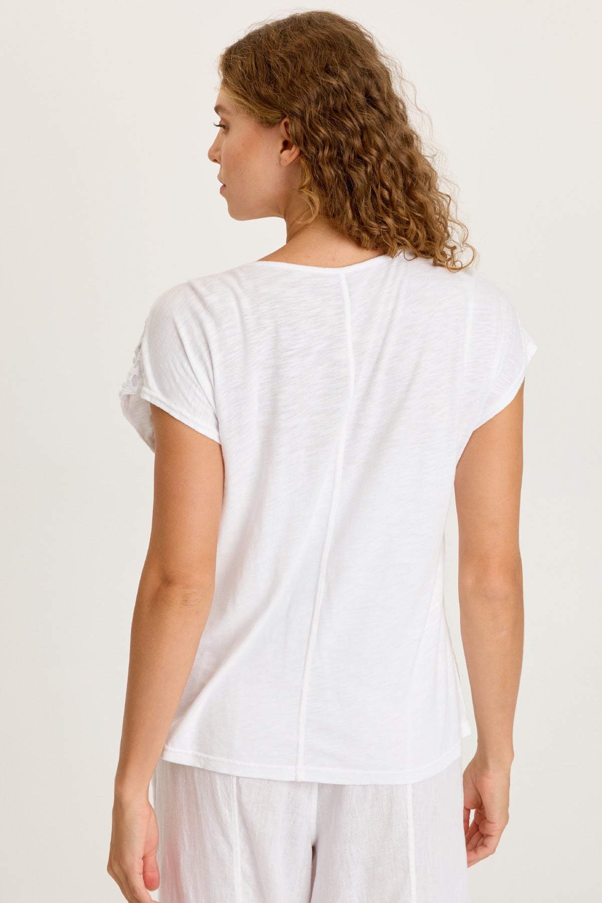 Nashir Crochet-Front Jersey-Back Short-Sleeve Top White - XCVI