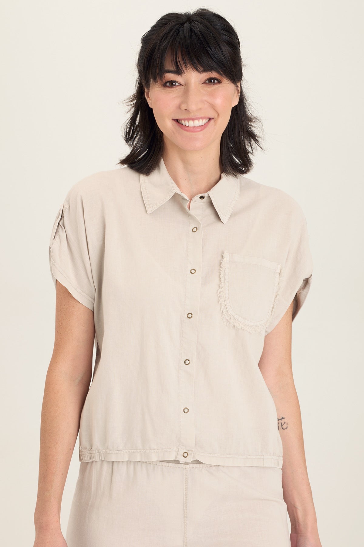 Wearables Abner Linen/Jersey Button-Up Top with dolman short sleeves and distressed pockets in Grey Ripple Pigment - XCVI