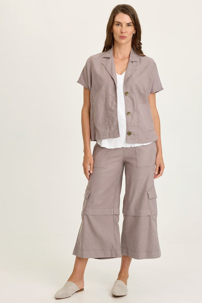 Wearables Hugh Twill Boxy Short-Sleeve Button-Up Jacket Poppy Seed - XCVI