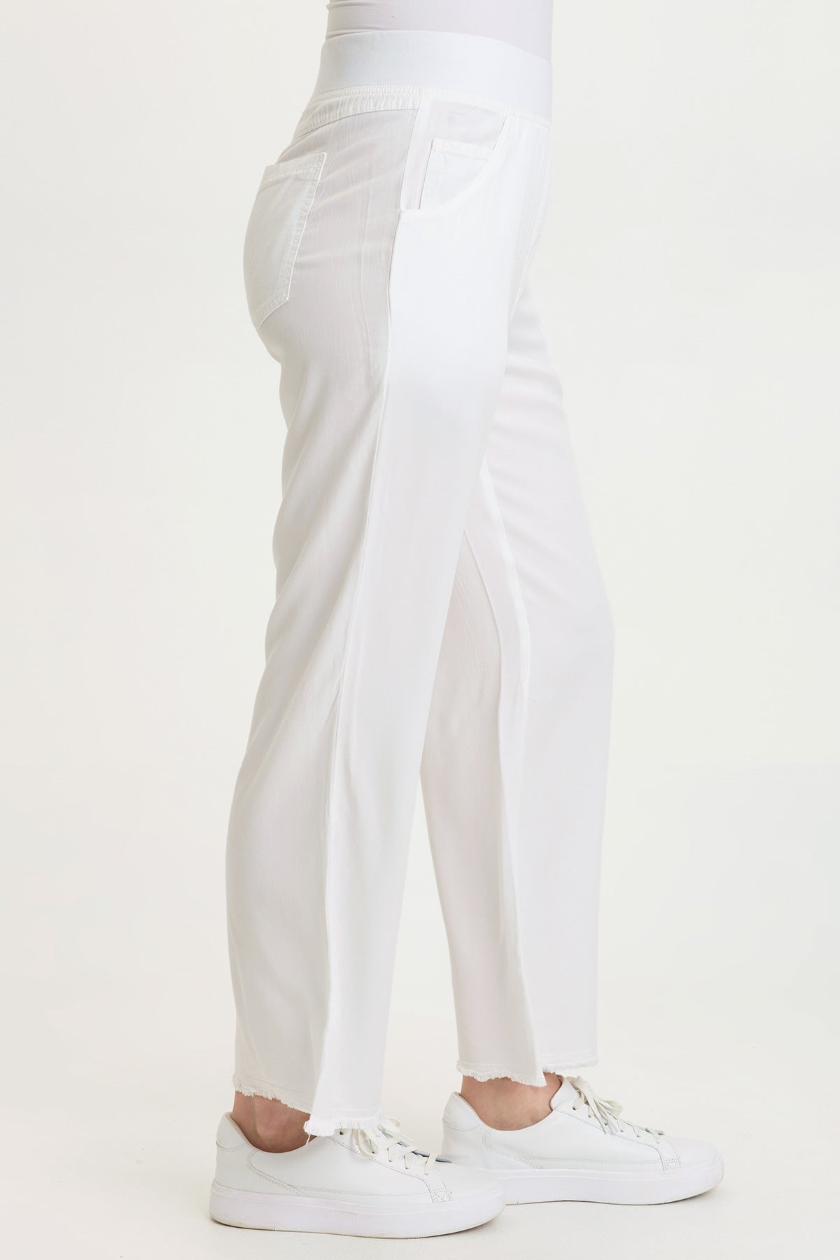 Wearables Lorilei Twill Five-Pocket Pull-On Pant White - XCVI