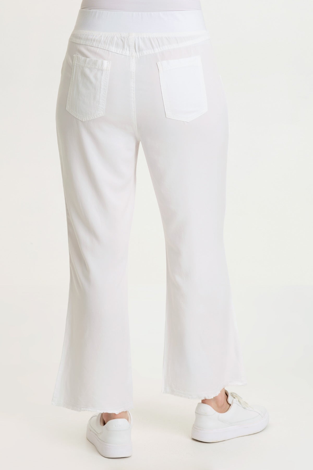 Wearables Lorilei Twill Five-Pocket Pull-On Pant White - XCVI