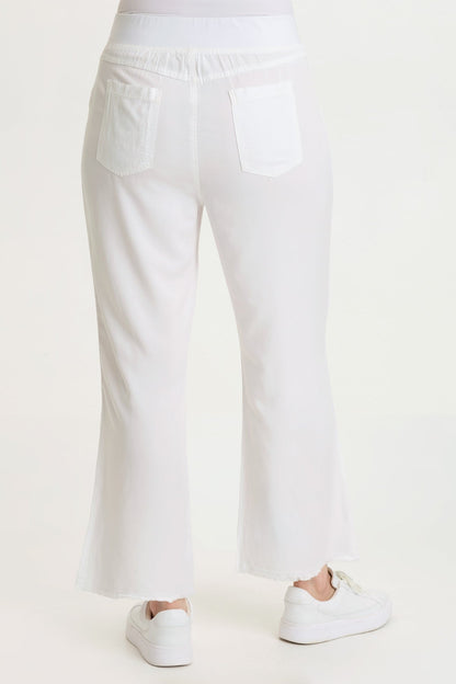 Wearables Lorilei Twill Five-Pocket Pull-On Pant White - XCVI