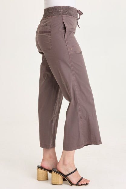 Artus Poplin Smocked Waist Crop Pant Virtuoso Pigment - XCVI