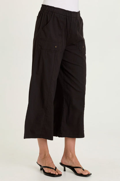 Wearables Gottfried Stretch Poplin Elastic Paperbag Waist Gaucho Crop Pant Black - XCVI