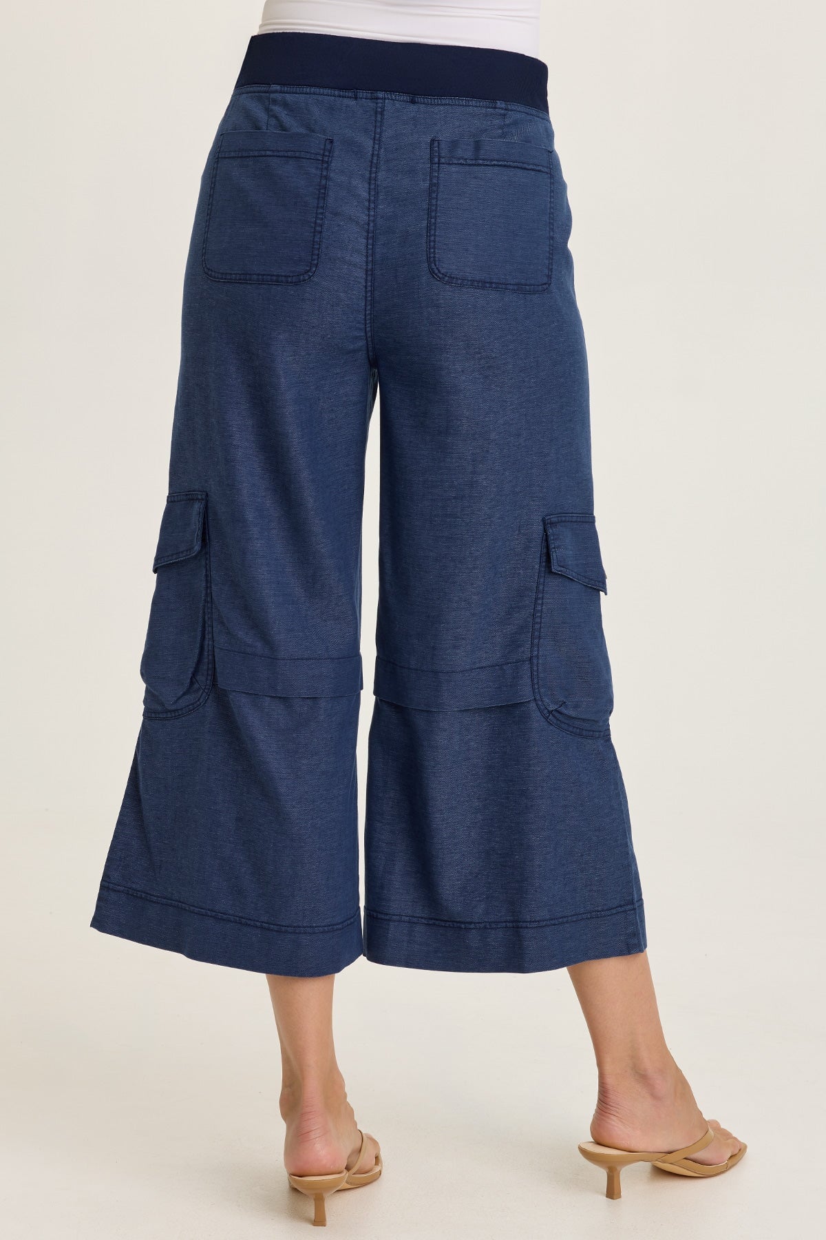 Wearables Rosalina Twill Cargo Gaucho Crop Airdale Pigment - XCVI