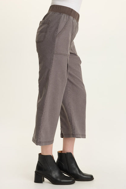 Wearables Eileen Twill Wide-Leg Crop Charcoal - XCVI