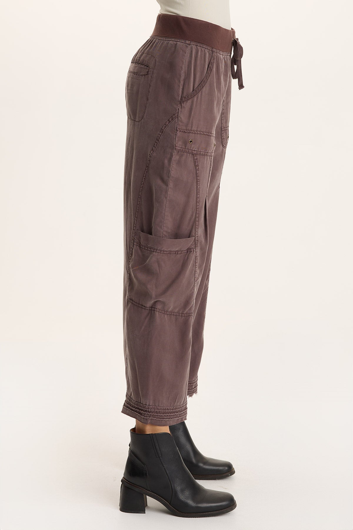Tullio Twill Cargo Gaucho Pant Bistro Pigment - XCVI