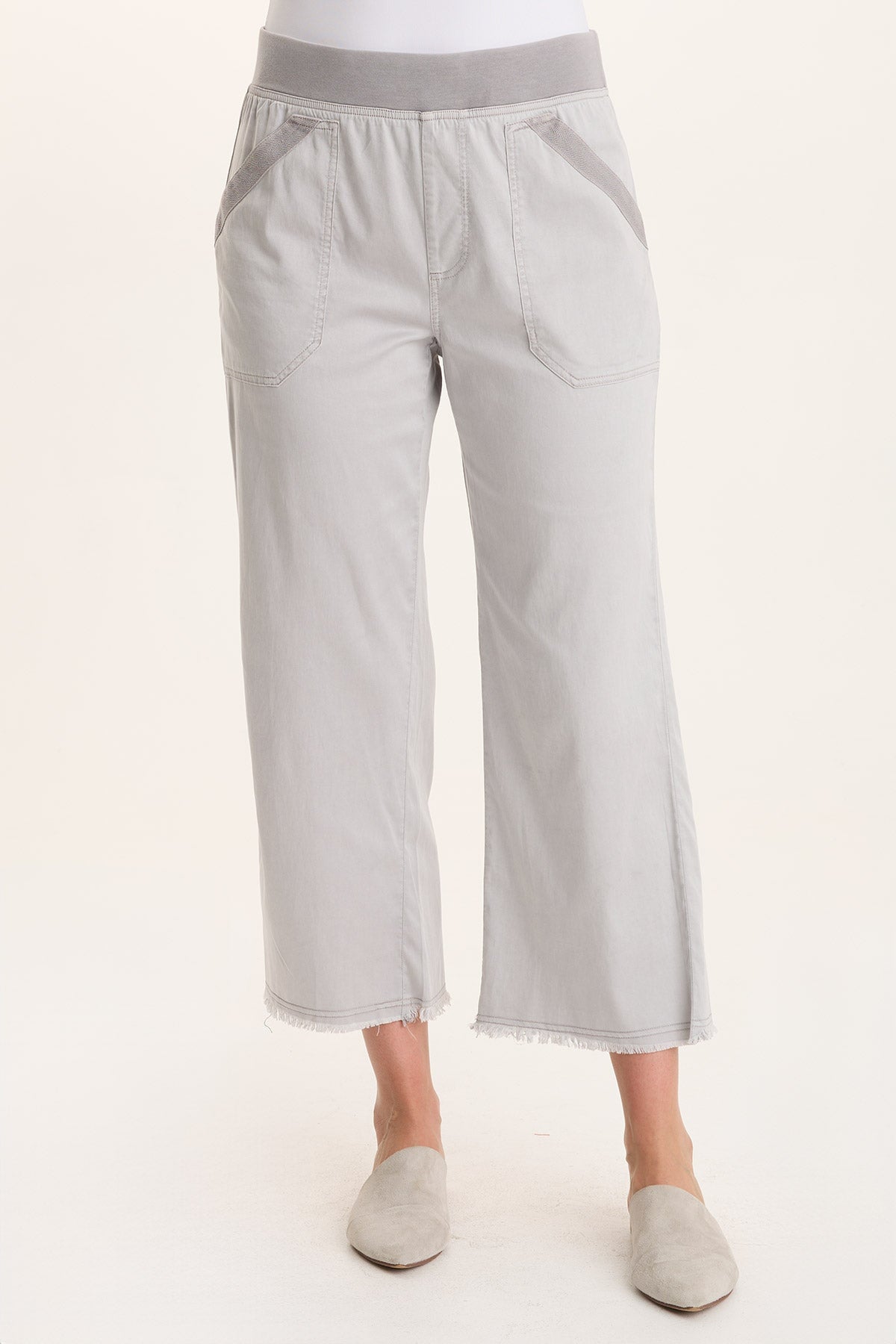 Daga Tencel Pull-On Crop Pant Soft Pebble Pigment - XCVI