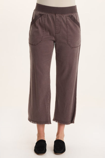 Daga Tencel Pull-On Crop Pant Bistro Pigment - XCVI