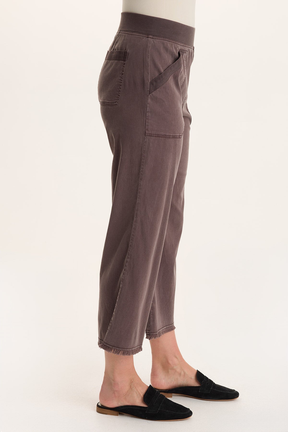 Daga Tencel Pull-On Crop Pant Bistro Pigment - XCVI